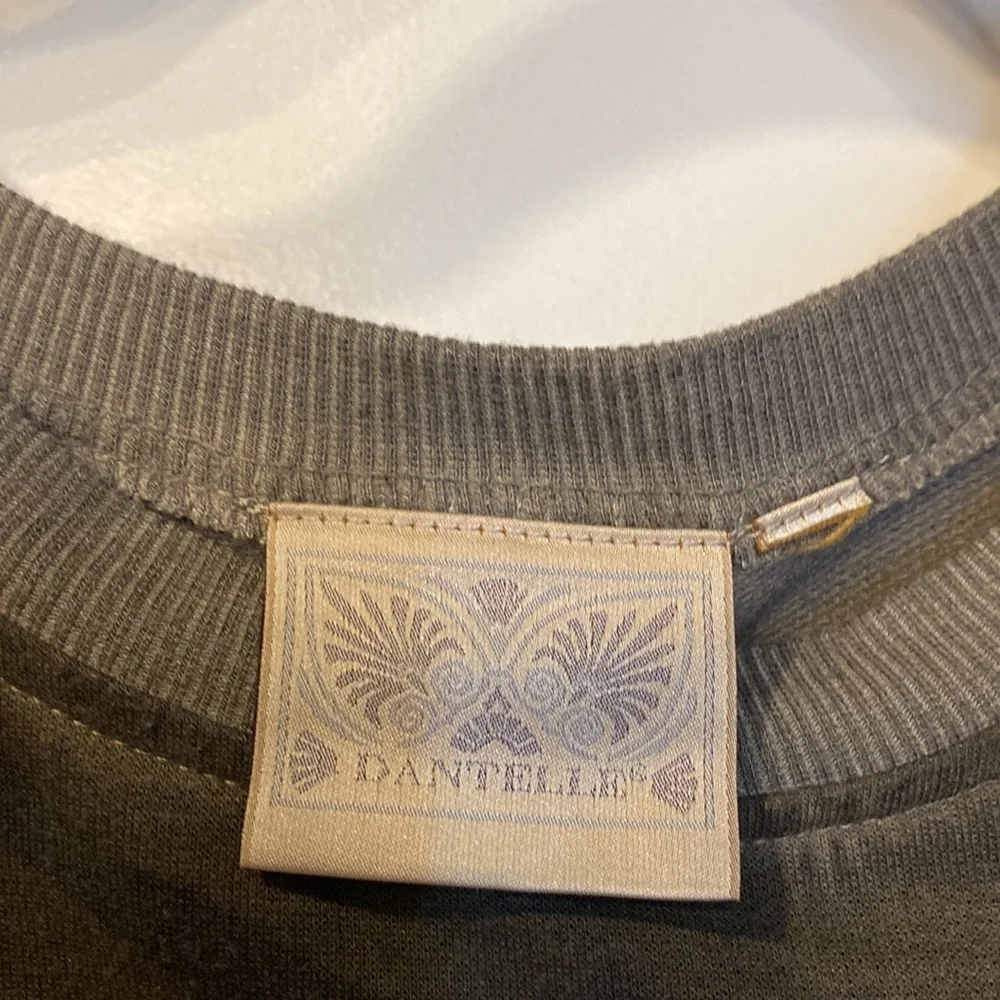 Dantelle Camouflage Side Slit Hi Lo Hem Sweatshirt Top. Excellent condition s/m - Picture 3 of 5